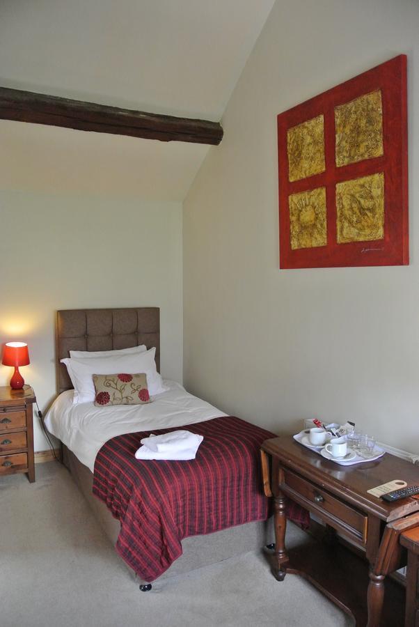 The Horse & Jockey Inn Knighton  Eksteriør billede